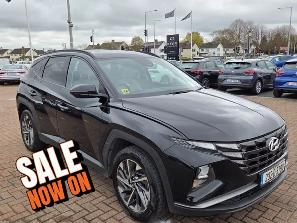 Hyundai Tucson Executive 5DR - Image 1
