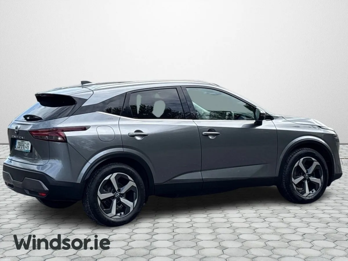 Nissan Qashqai 1.3 PET MILD HYBRID SV PREMIUM - Image 2