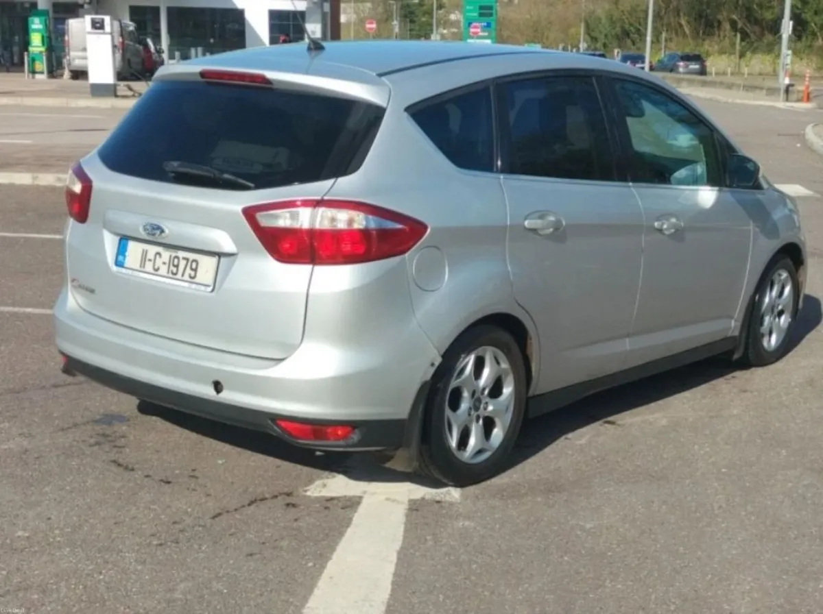 Ford C-Max 2011 - Image 1