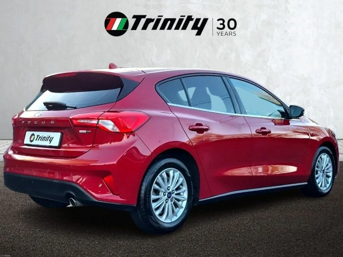 Ford Focus ** TITANIUM ** 1.0T Hybrid 125 BHP ** T - Image 3
