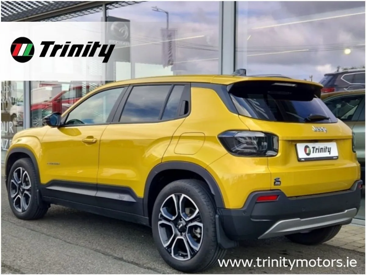 Jeep Avenger ** LAUNCH EDITION ** ALTITUDE ** 54KW - Image 3