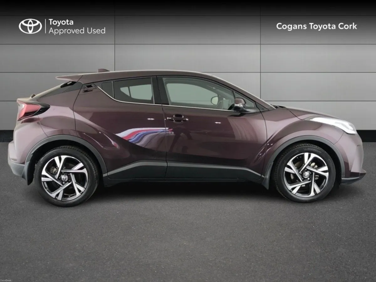 Toyota C-HR HYBRID SPORT - Image 3