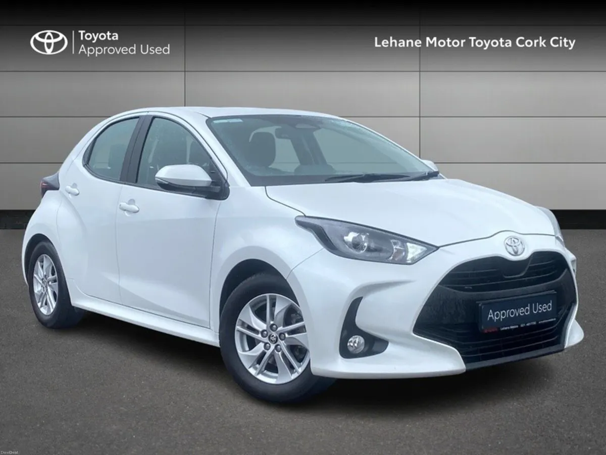 Toyota Yaris HYB 1.5 LUNA 115HP - Image 1