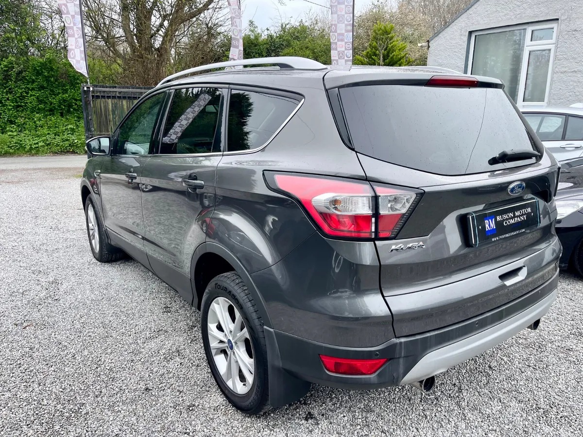 17 Ford Kuga Titanium 1.5 TDCi 120PS – Manual - Image 4
