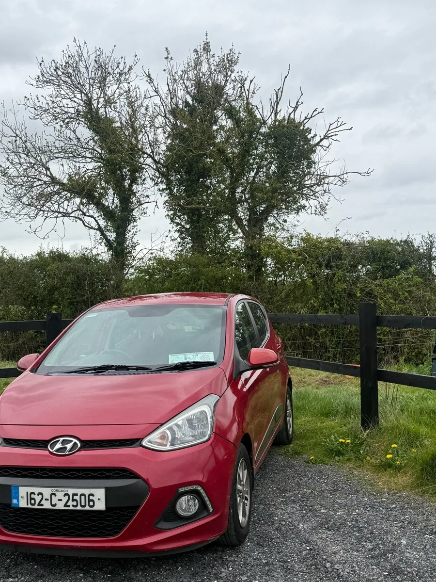 2016 Hyundai i10 1.0 petrol Nct 11/26 Tax 02/27 - Image 6