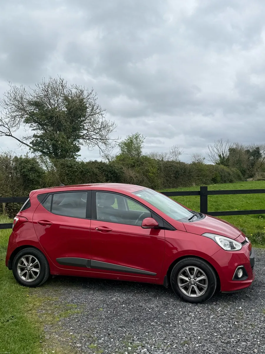 2016 Hyundai i10 1.0 petrol - Image 2