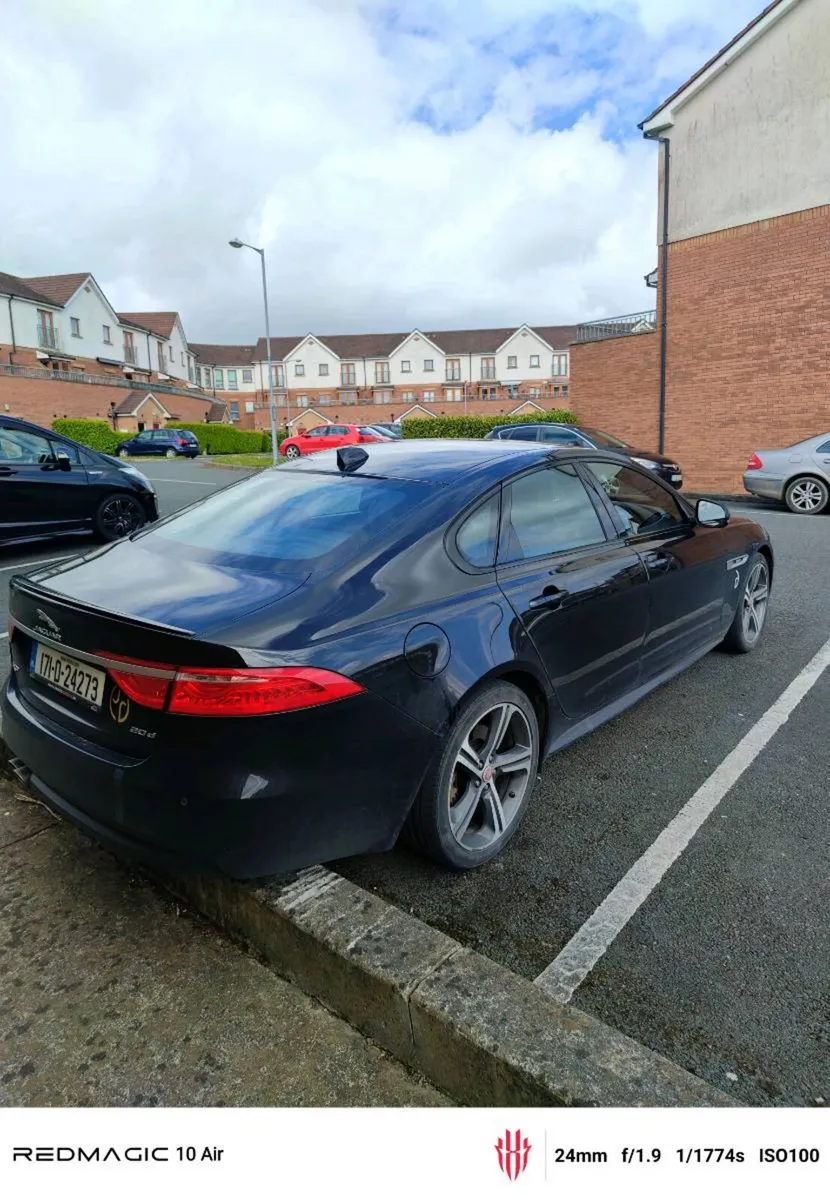 Jaguar XF R-Sport 2017 - Image 1