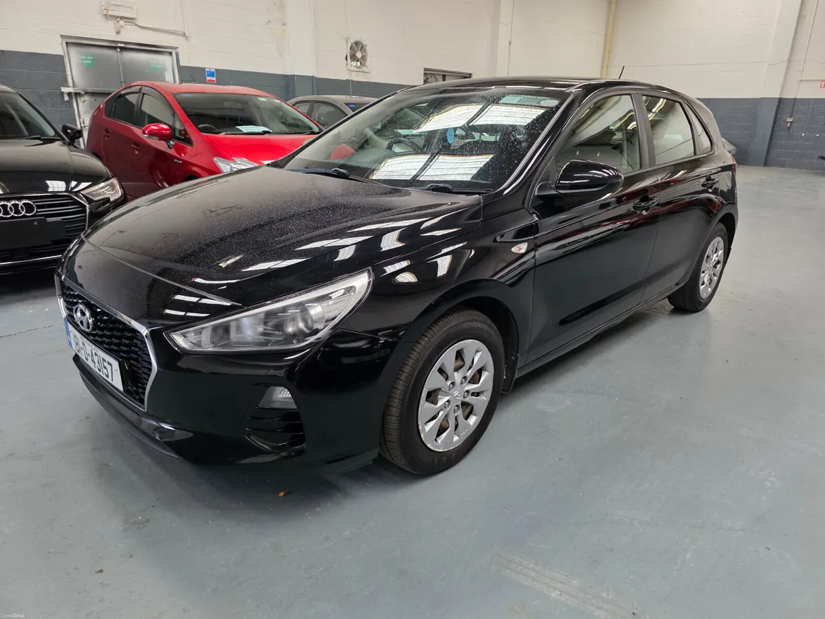 Hyundai i30 2018 Petrol Manual - Image 3