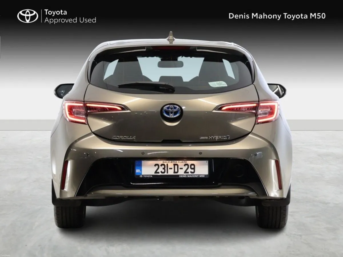 Toyota Corolla Luna Hybrid Hatchback - Image 4