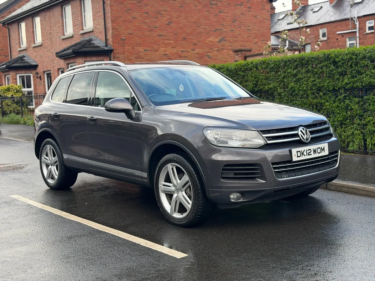 2012 Volkswagen Touareg 3.0 v6 automatic - Image 1