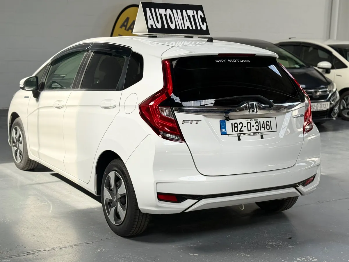 2018!Honda JAZZ/Fit 1.5 Hybrid Automatic - Image 5