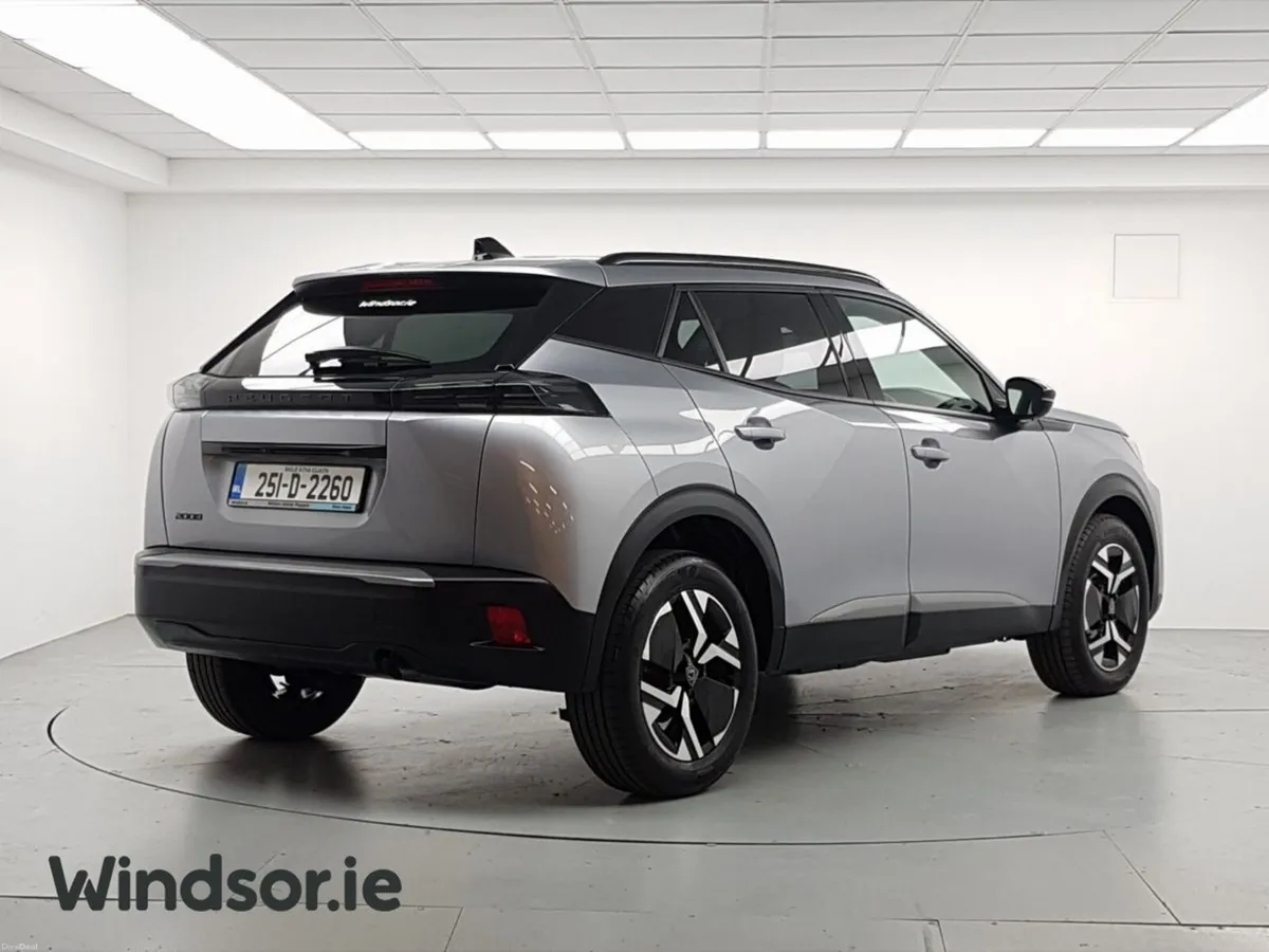 Peugeot 2008 1.2 Puretech 100bhp Allure - Image 3