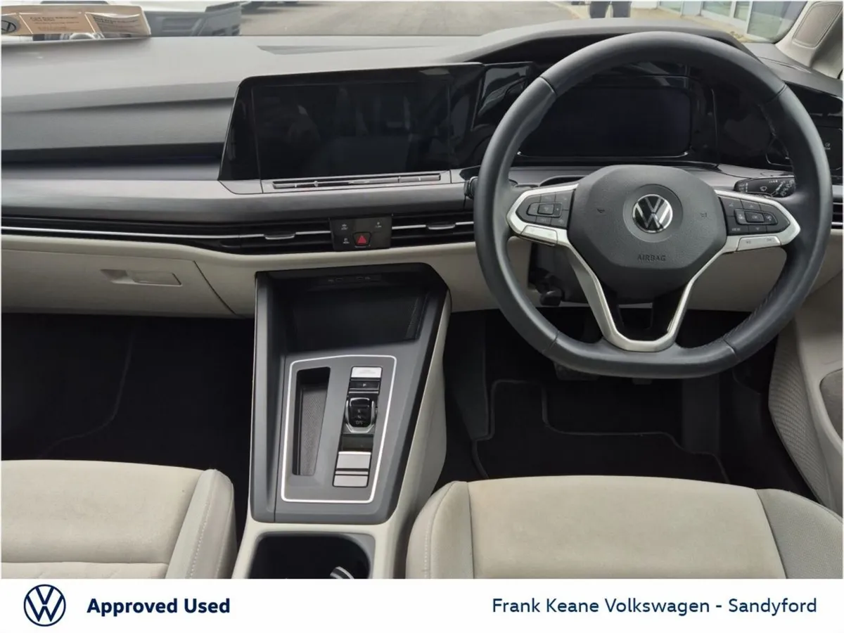 Volkswagen Golf *Style* 1.5 eTSI 150HP DSG MHEV @F - Image 2