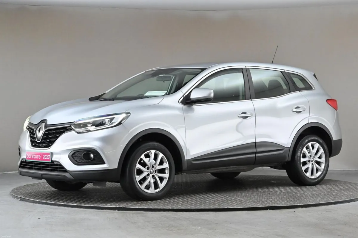 Renault Kadjar 1.5 DCI PLAY BLUE 115BHP 6SPD - Image 4