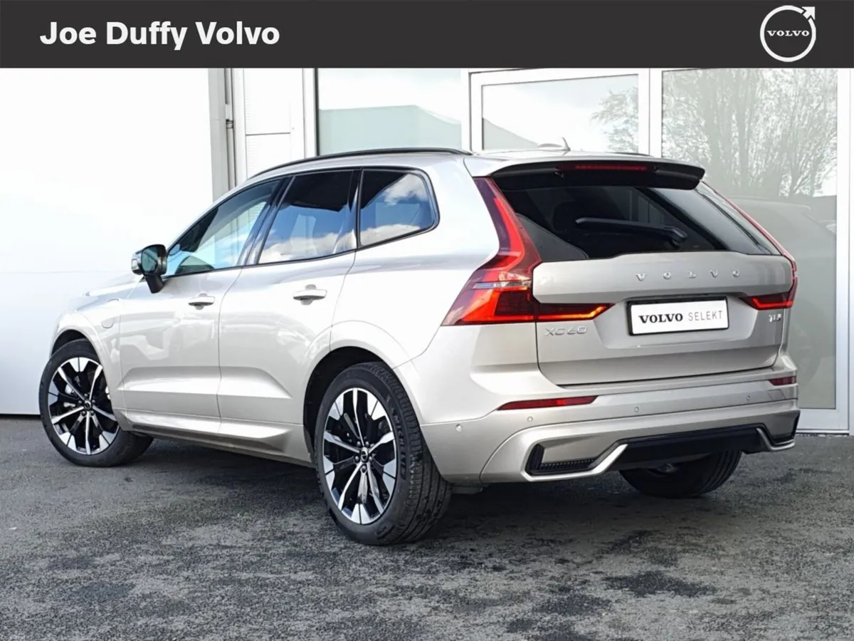 Volvo XC60 Xc60 Ultra T8 Phev Awd Auto  Ultra  Rec - Image 3