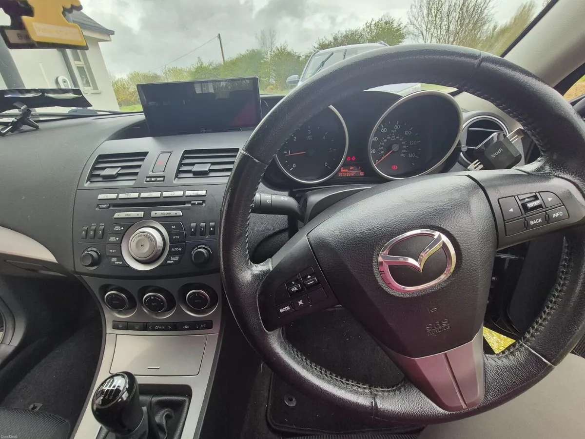 Mazda Mazda3 2012 - Image 2