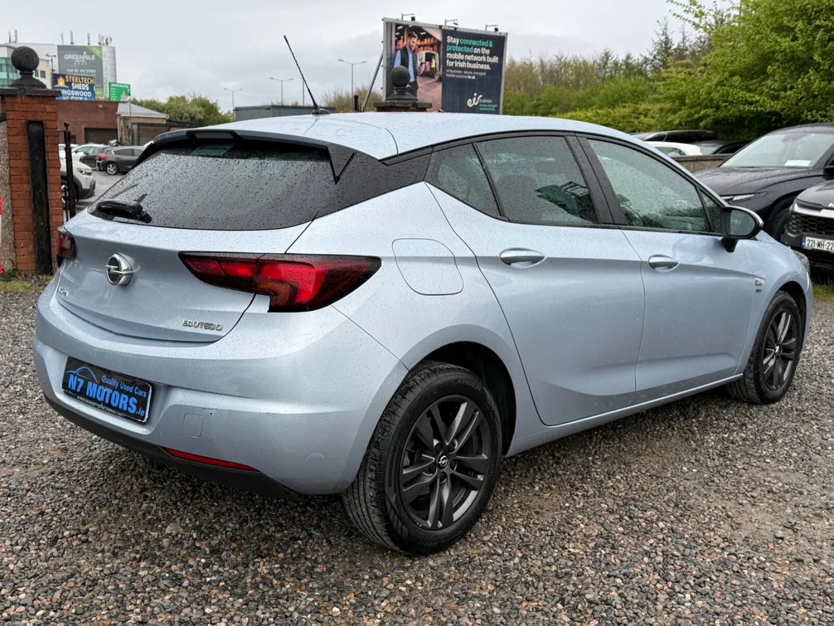 2019 Opel Astra 120 YEARS 1.6 CDTI - Image 3