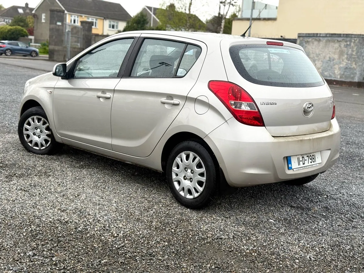 11 Hyundai i20 1.2 Low Km New Nct - Image 4