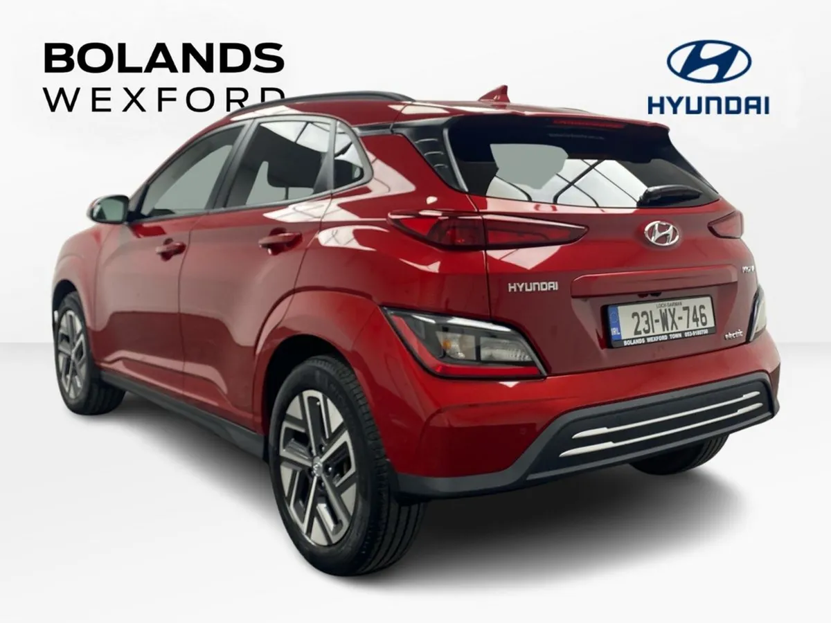 Hyundai KONA Kona EV Executive 39 kWh - Image 3