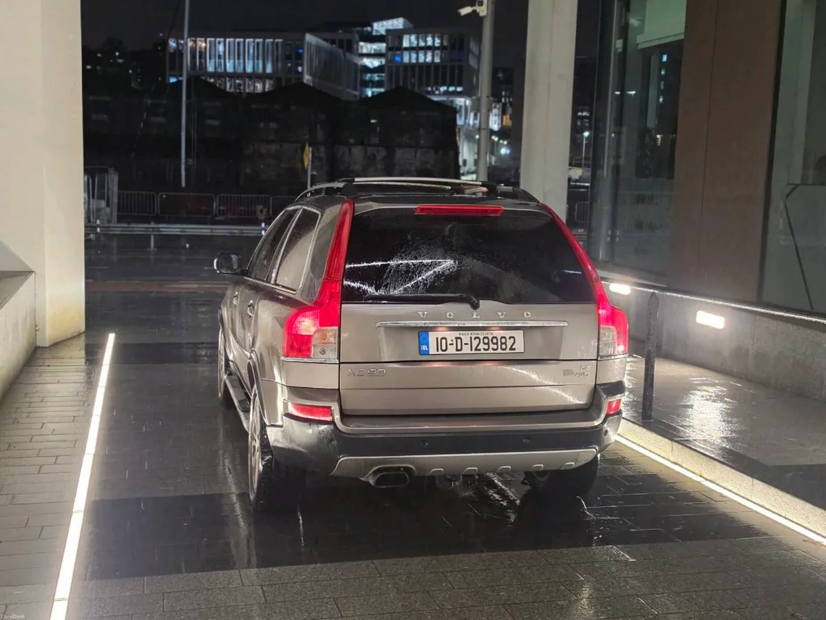 Volvo xc90 - Image 4