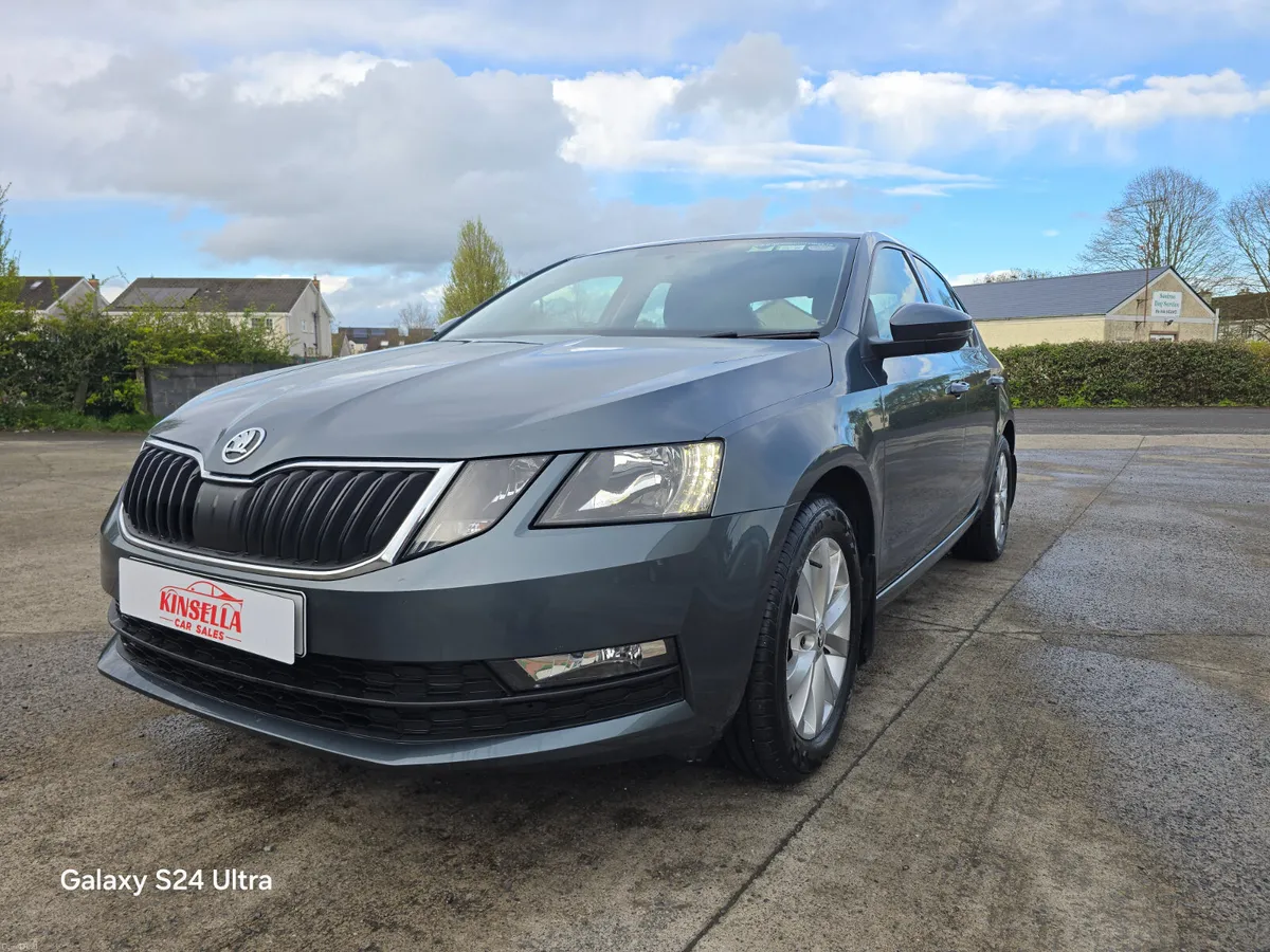 Skoda Octavia 1.6 tdi Ambition  2018 - Image 1