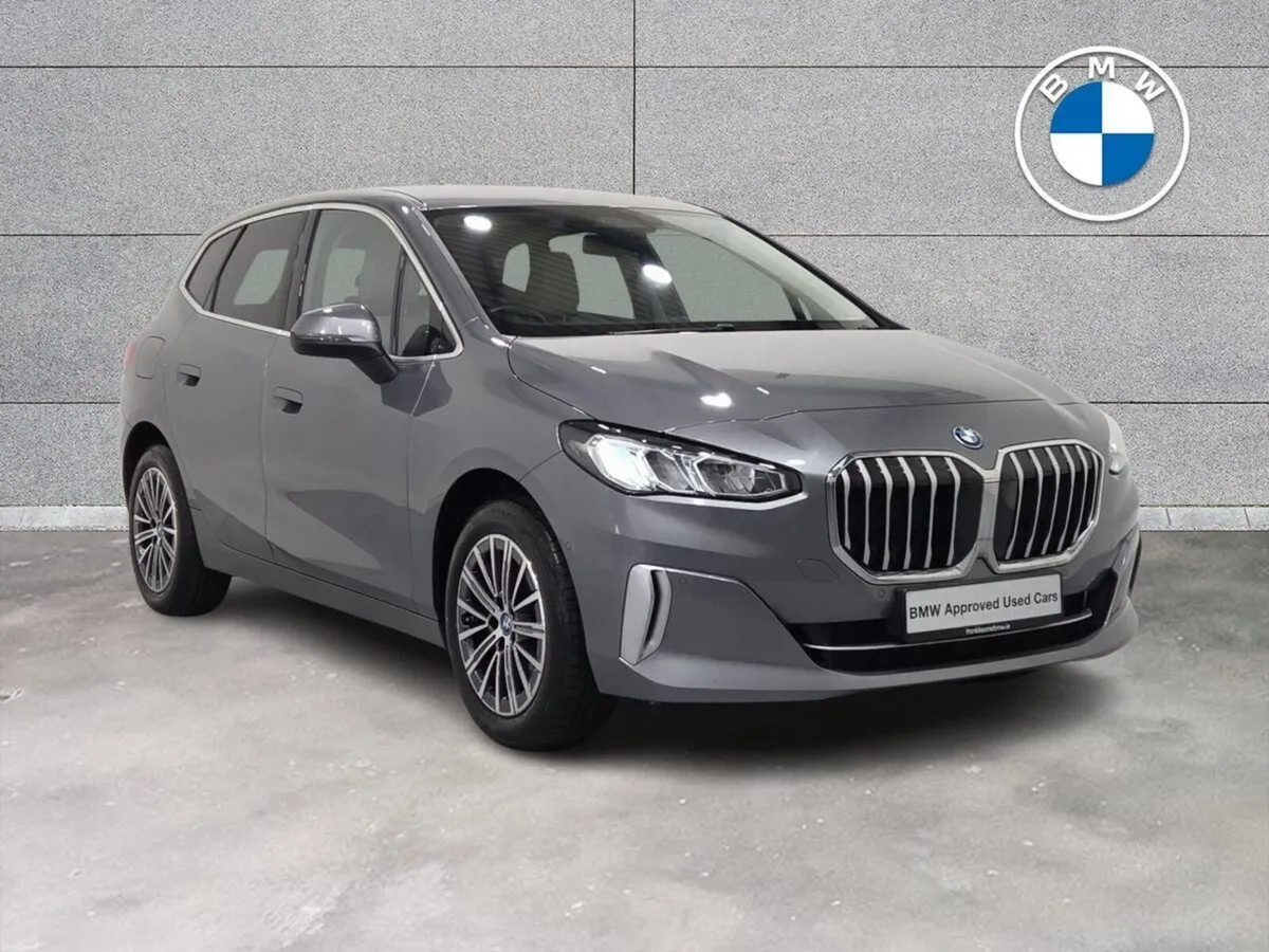BMW 2-Series 225e Luxury Active Tourer - Image 1