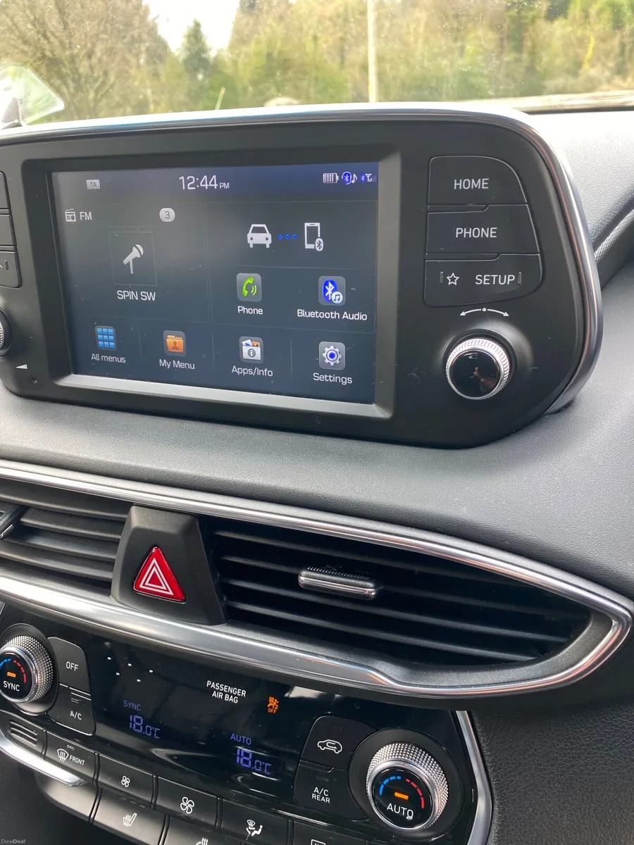 Hyundai Santa Fe 2.2 CRDI 4WD Executive Plus - Image 3