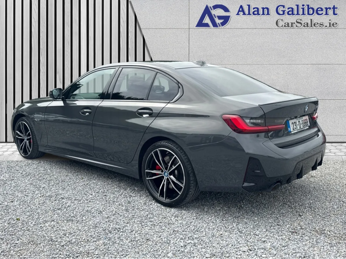 BMW 3-Series S3MI 4DR AUTO - Image 2