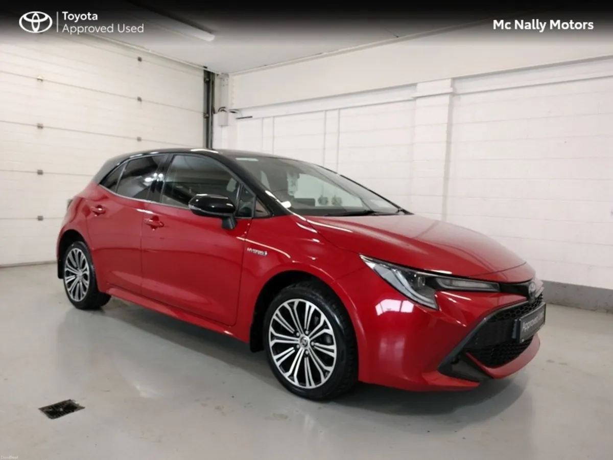Toyota Corolla HYBRID L/SPORT HB PEARLESCENT BI-TO - Image 1