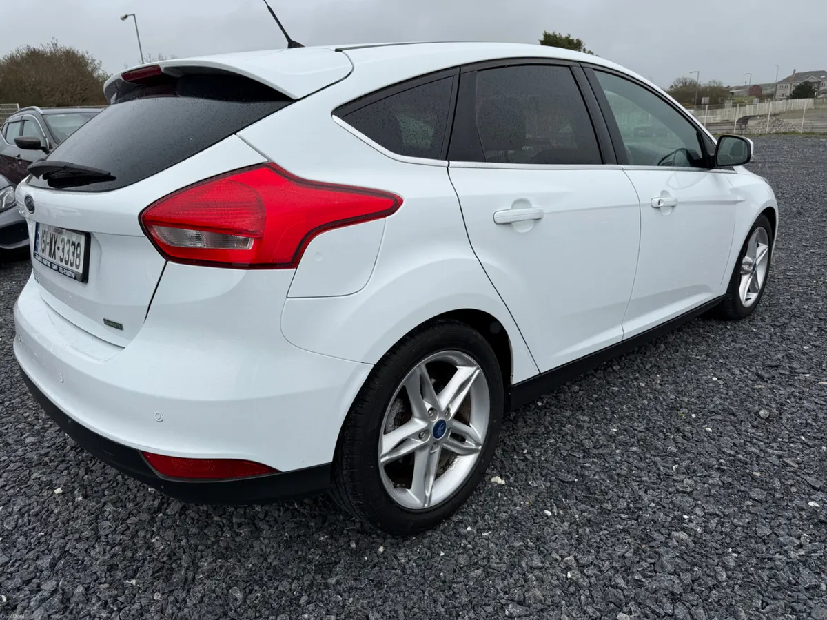 2015 Ford Focus 1.0 eco boost - Image 4