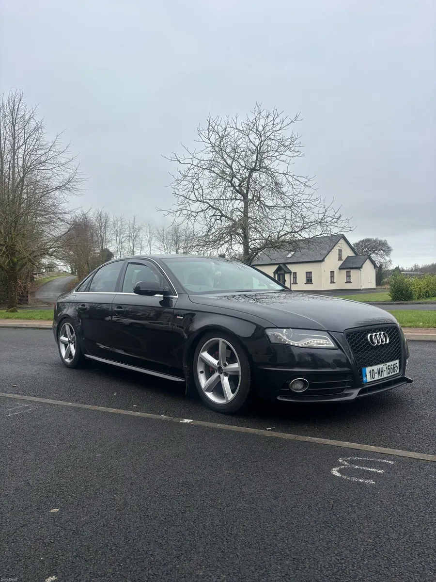 Audi A4 B8 S-Line 2.0 TDI - Image 1