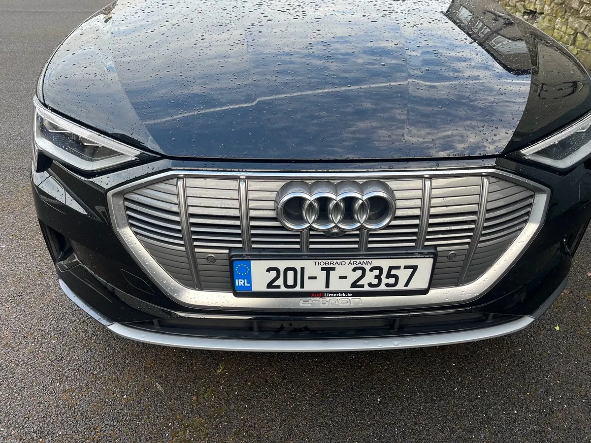 Audi Etron 55 - Image 4