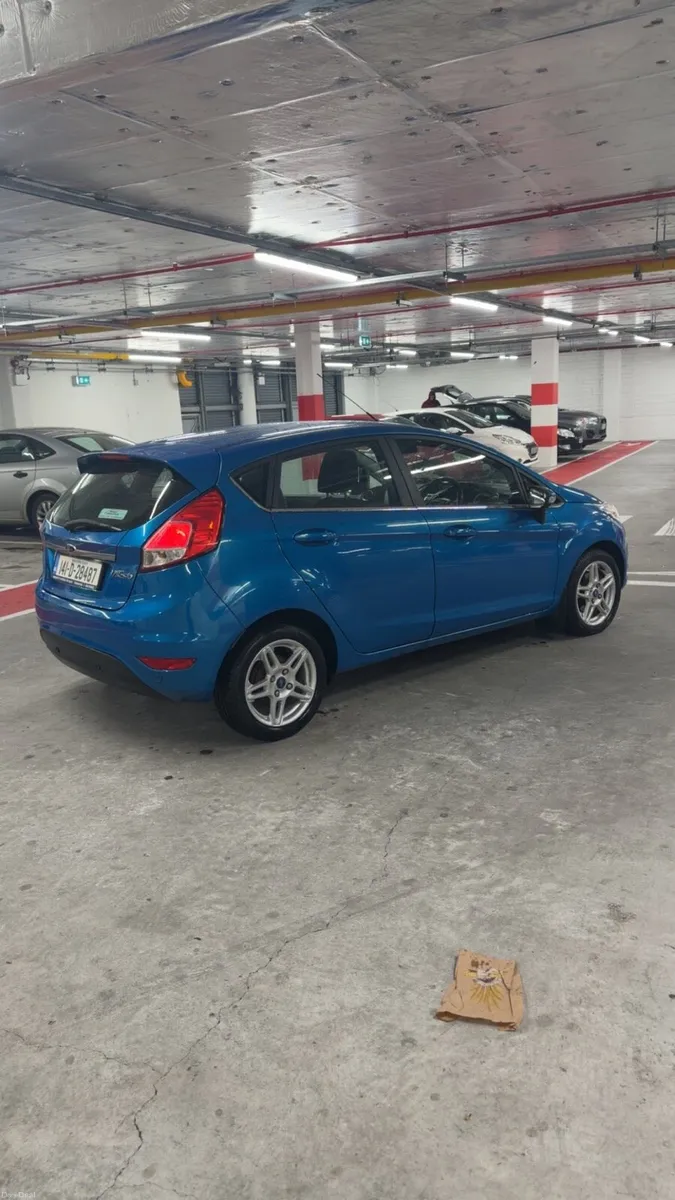 Ford fiesta Titanium 1.5 diesel - Image 2