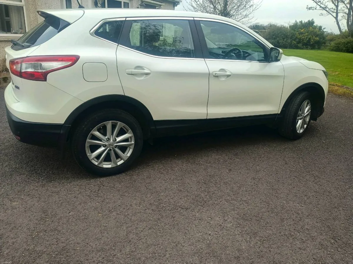 Nissan Qashqai 2014 1.5 diesel - Image 2