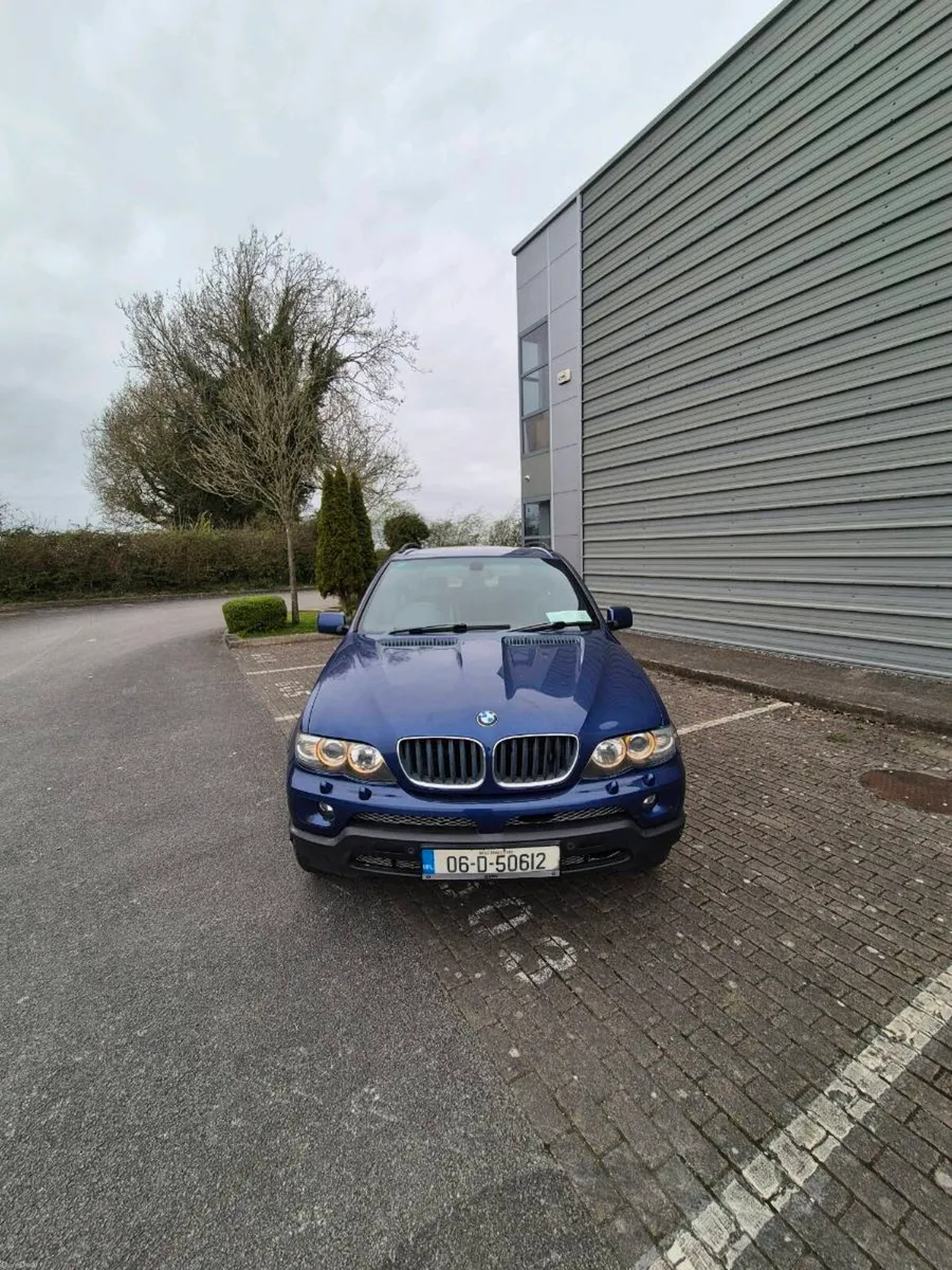 Bmw x5 - Image 1