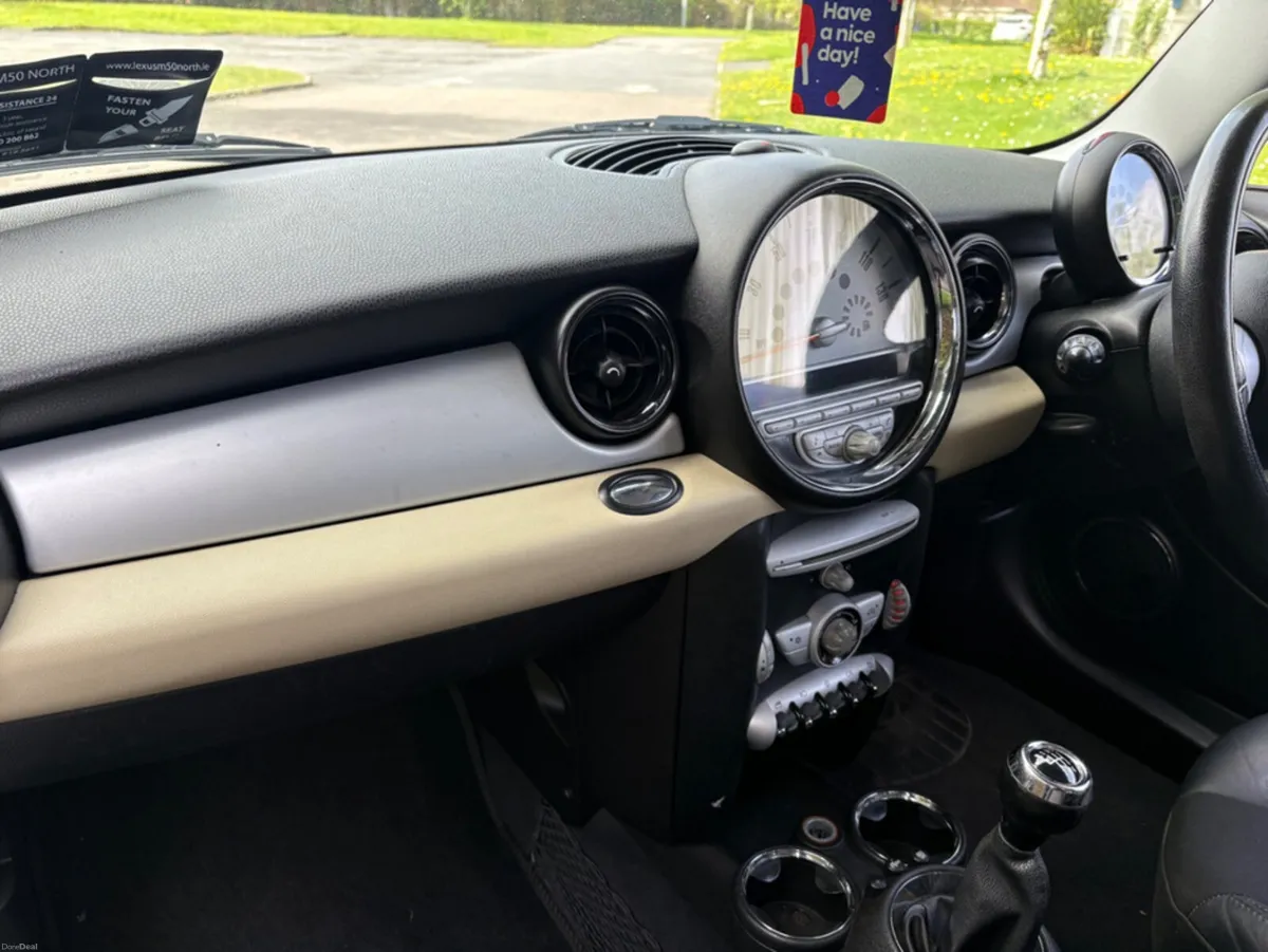 Mini Clubman 1.6 D COOPER - Image 1