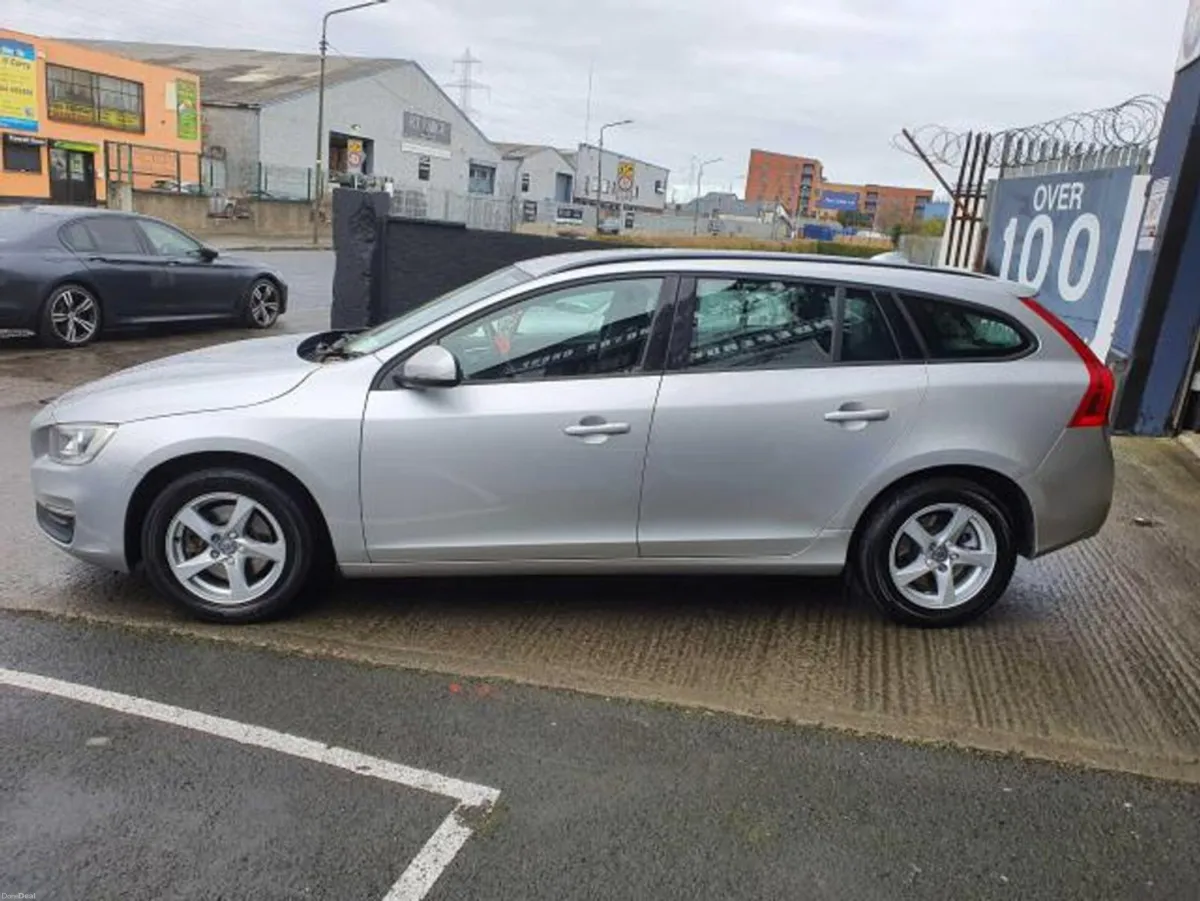 Volvo V60 2.0 D3 BUSINESS EDITION (152) 150BHP D// - Image 3