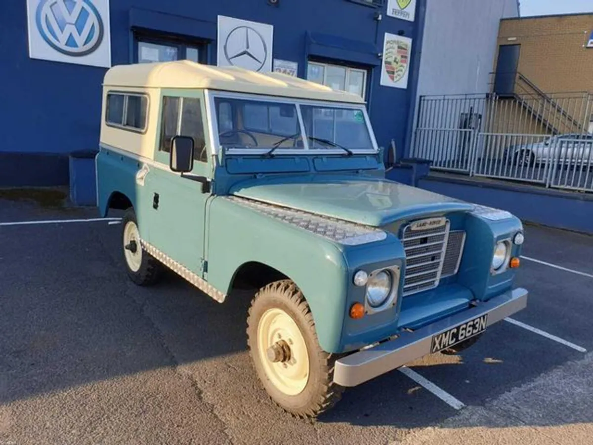Land Rover Series III 2.25 PETROL FULLY RESTORED F - Image 1