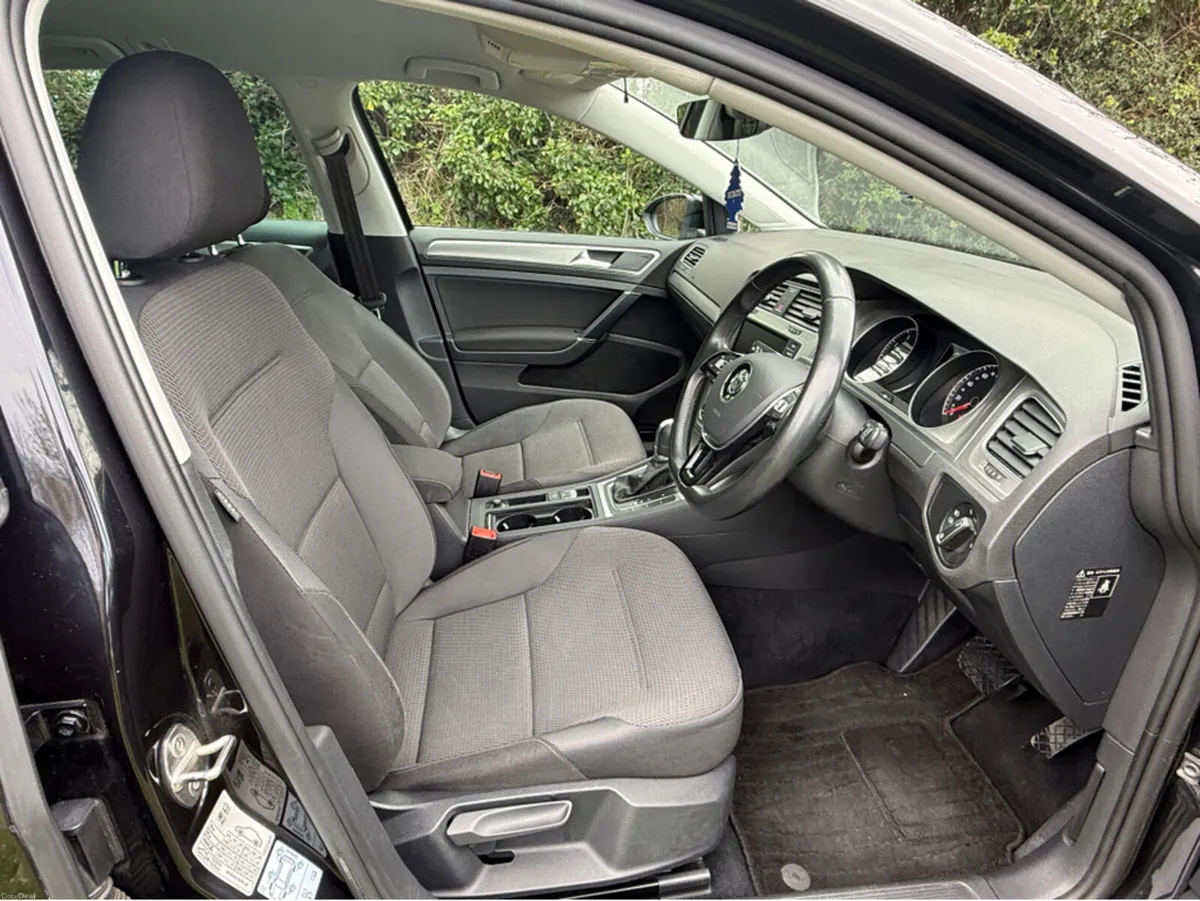 Volkswagen Golf DBA-AUCJZ 5DR AUTO - Image 1