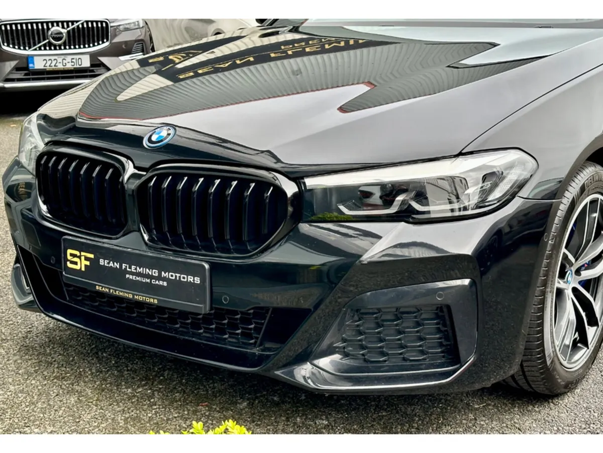 BMW 5-Series M SPORT AUTO - Image 3