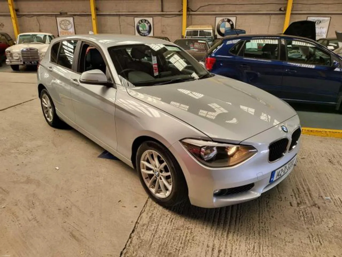 BMW 1-Series 116D SE G1 Z1AI 4DR  (142) LOW MILEAG - Image 1