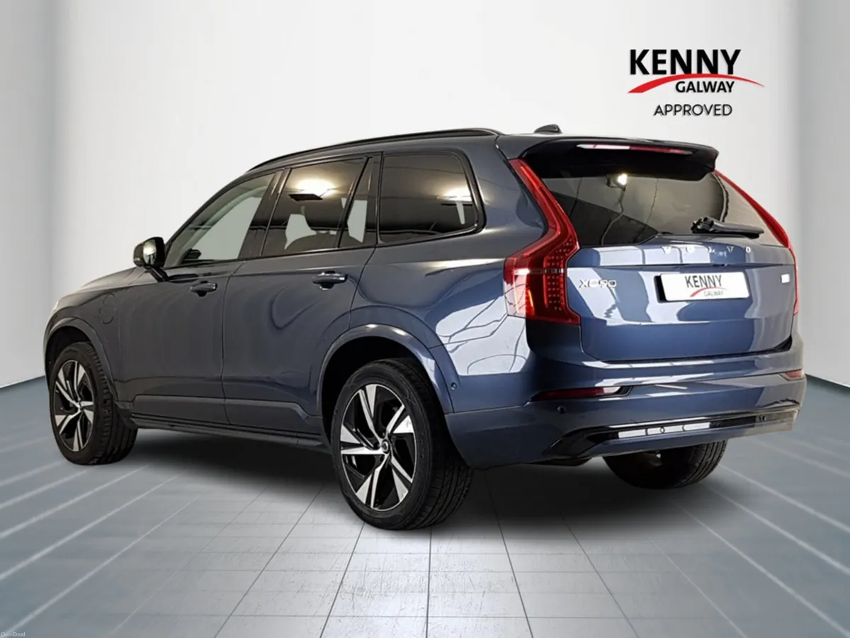 Volvo XC90 T8 PHEV PLUS DARK AWD 5DR - Image 5