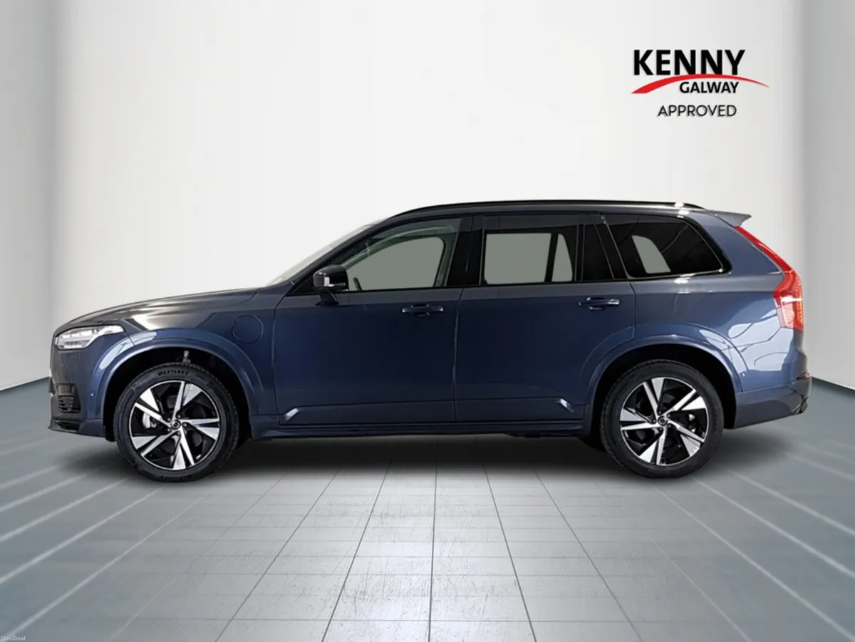 Volvo XC90 T8 PHEV PLUS DARK AWD 5DR - Image 4