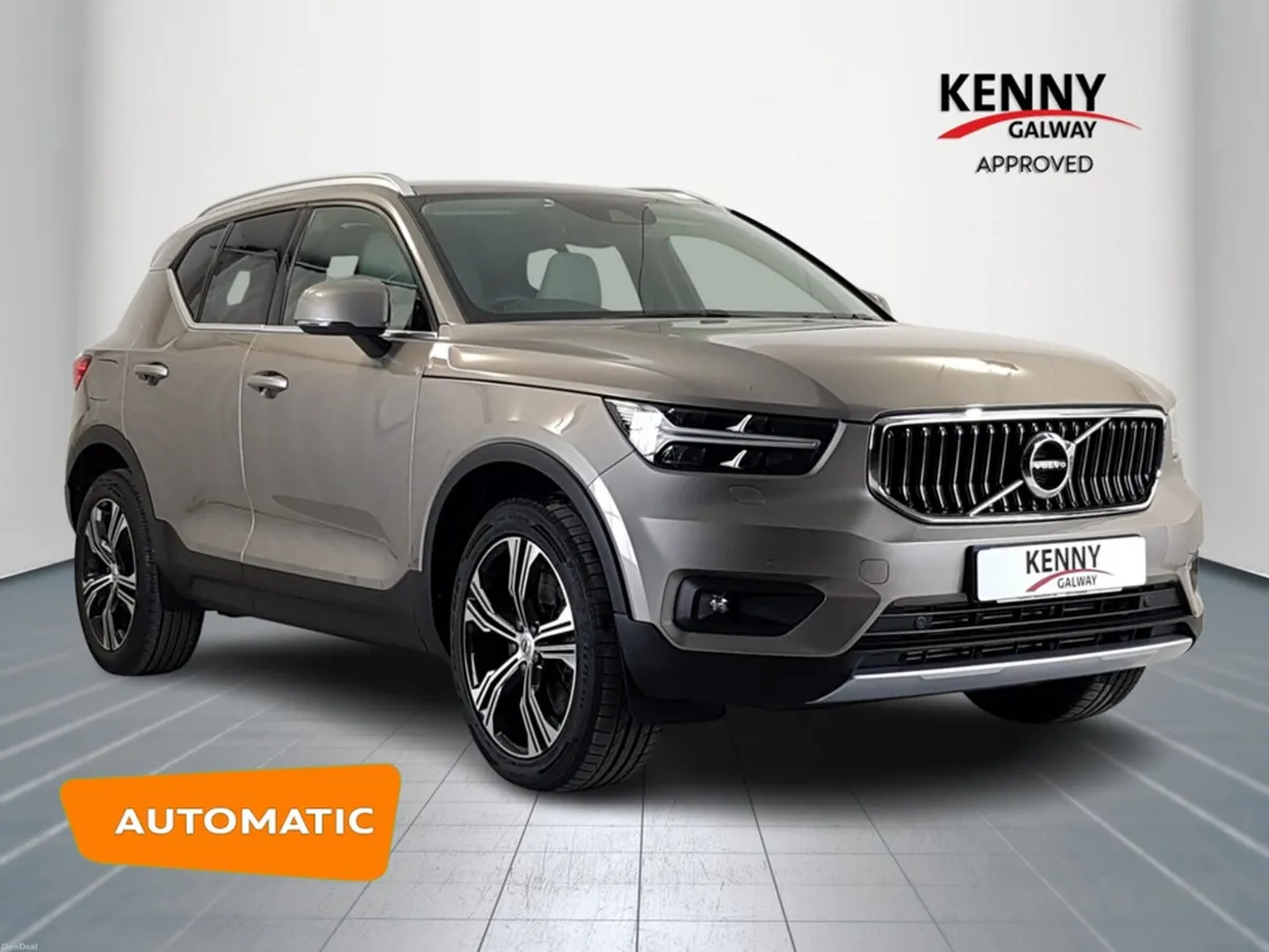 Volvo XC40 T5 PHEV INSCRIPTION 5DR A AUTO - Image 1