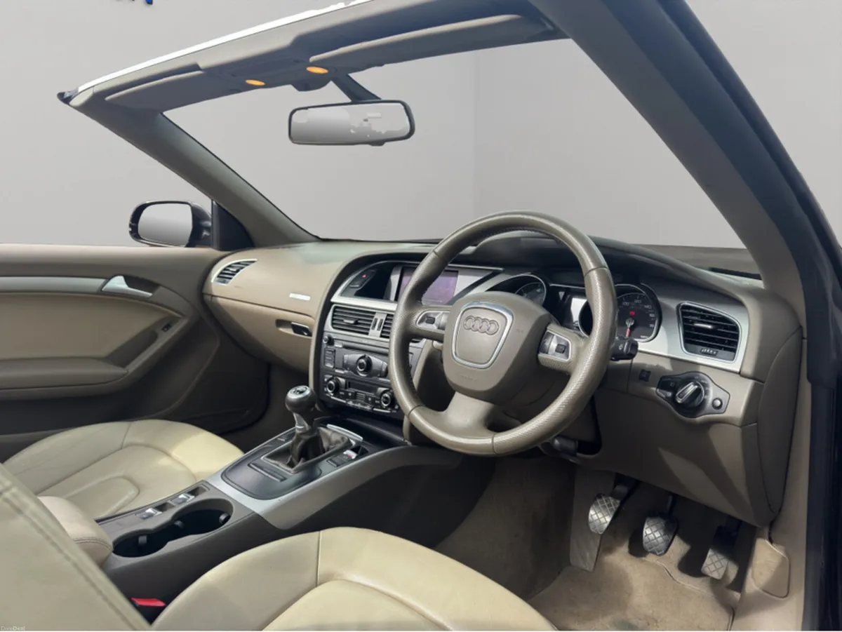 Audi A5 CABRIOLET 2.0 TDI SE *** BLACK / CREAM LEA - Image 4