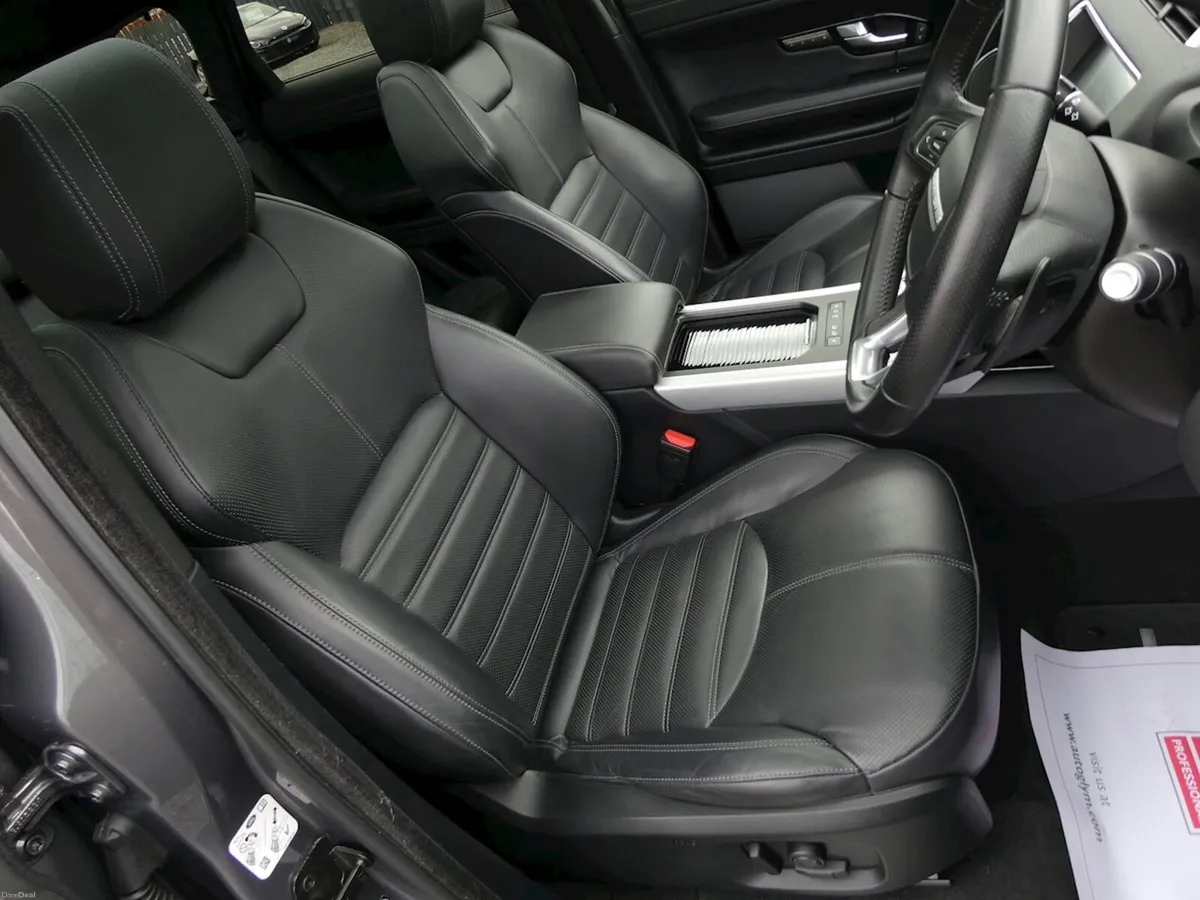 Range Rover Evoque - Image 3