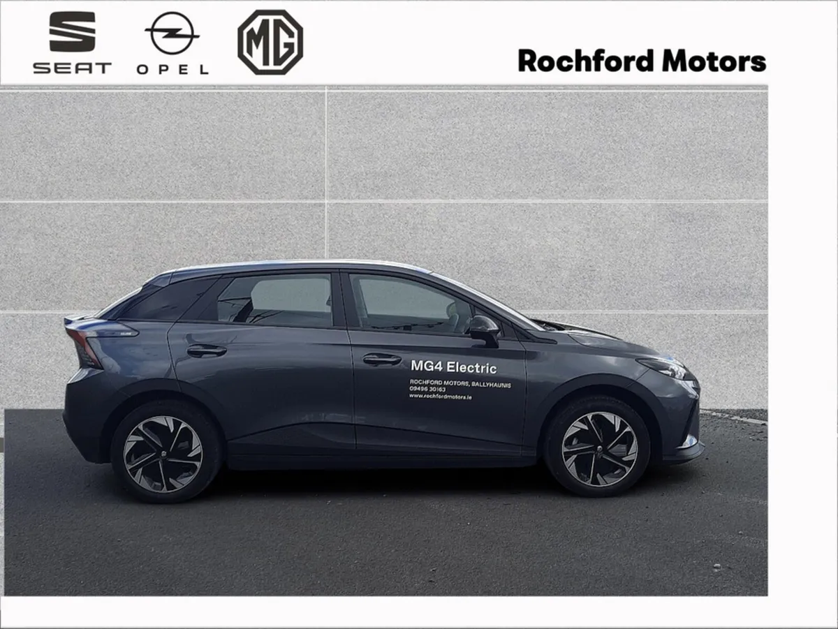 MG MG4 350KMS RANGE EXCITE 49KW - Image 3