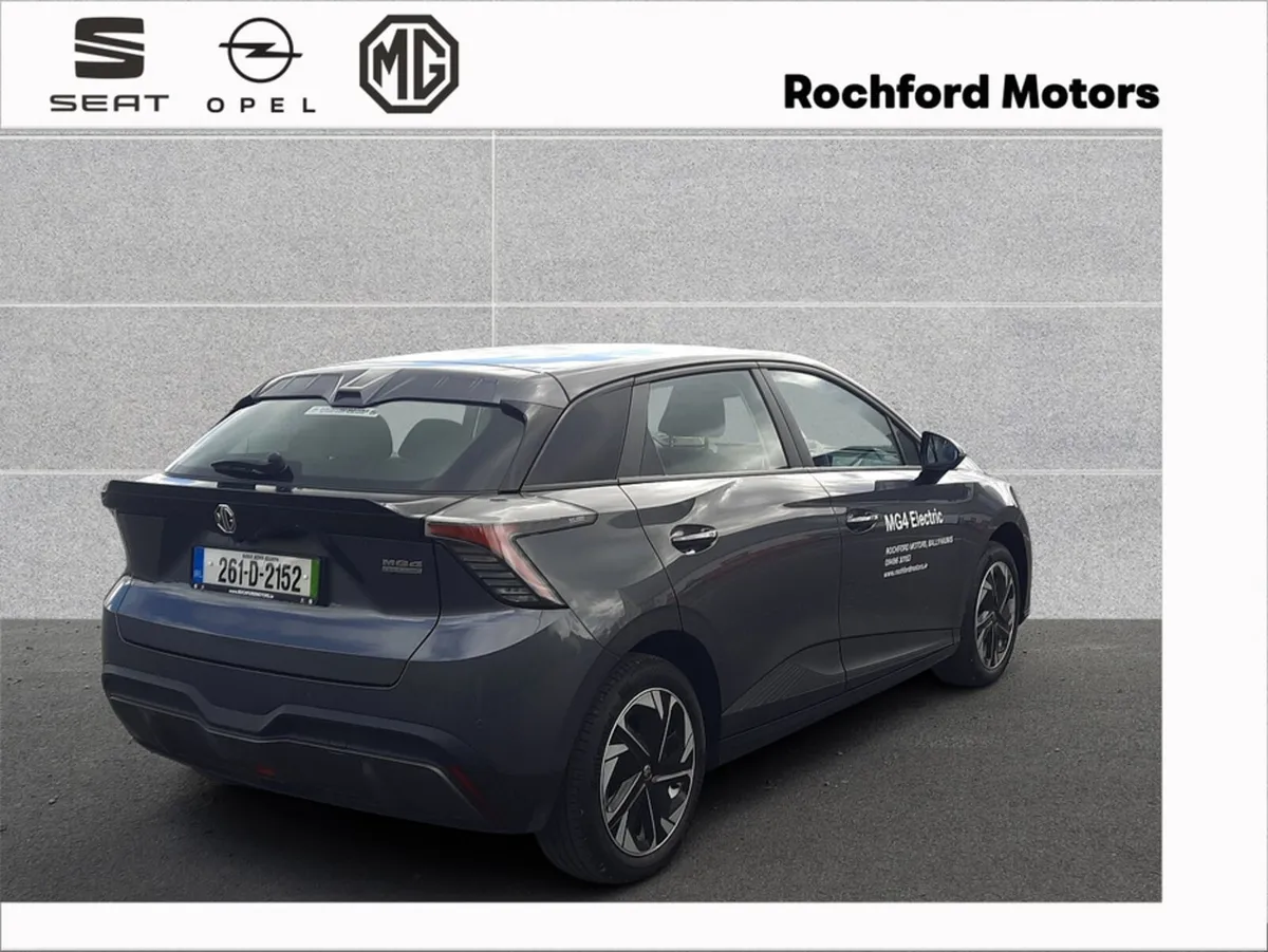 MG MG4 350KMS RANGE EXCITE 49KW - Image 4
