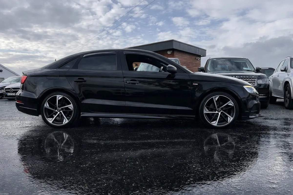 191 Audi A3 1.6TDI S LINE BLACK PACK - Image 2