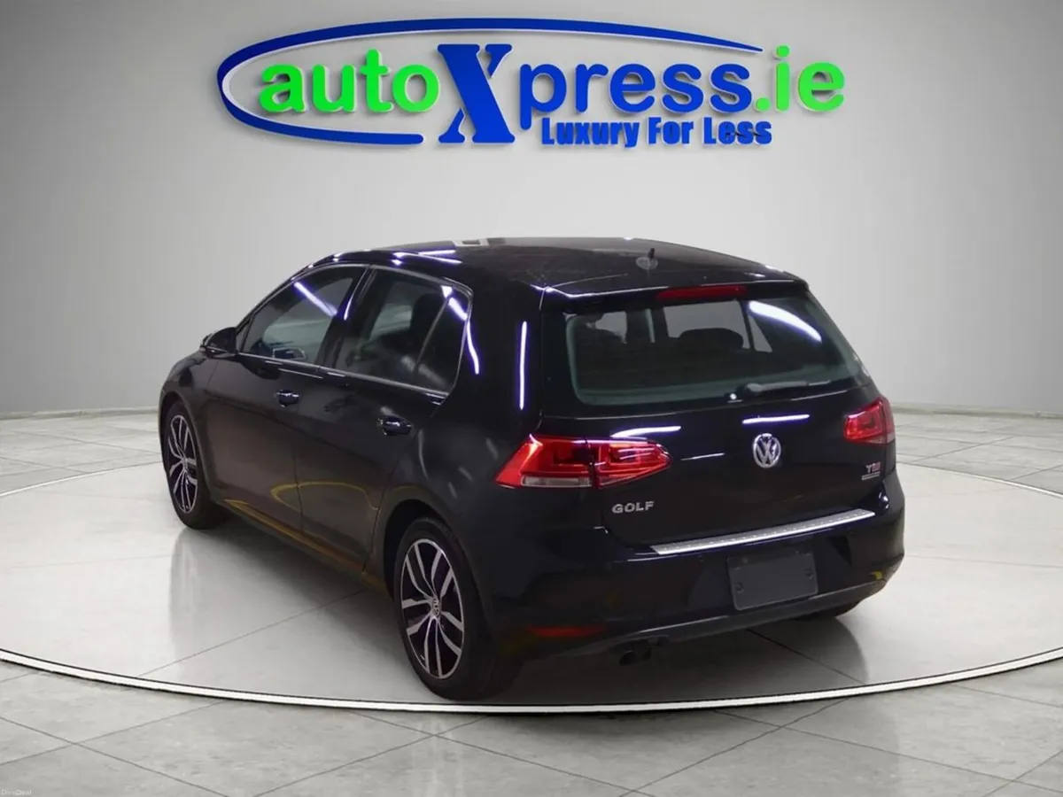 Volkswagen Golf 1.4 TSI HIGHLINE, Low mileage - Image 3